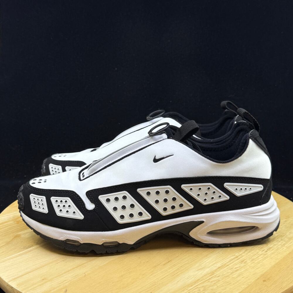 Nike Air Max SNDR Women's Size 11/ Men's Size 9.5 White Black Shoes FZ2068 100 - Picture 7 of 10
